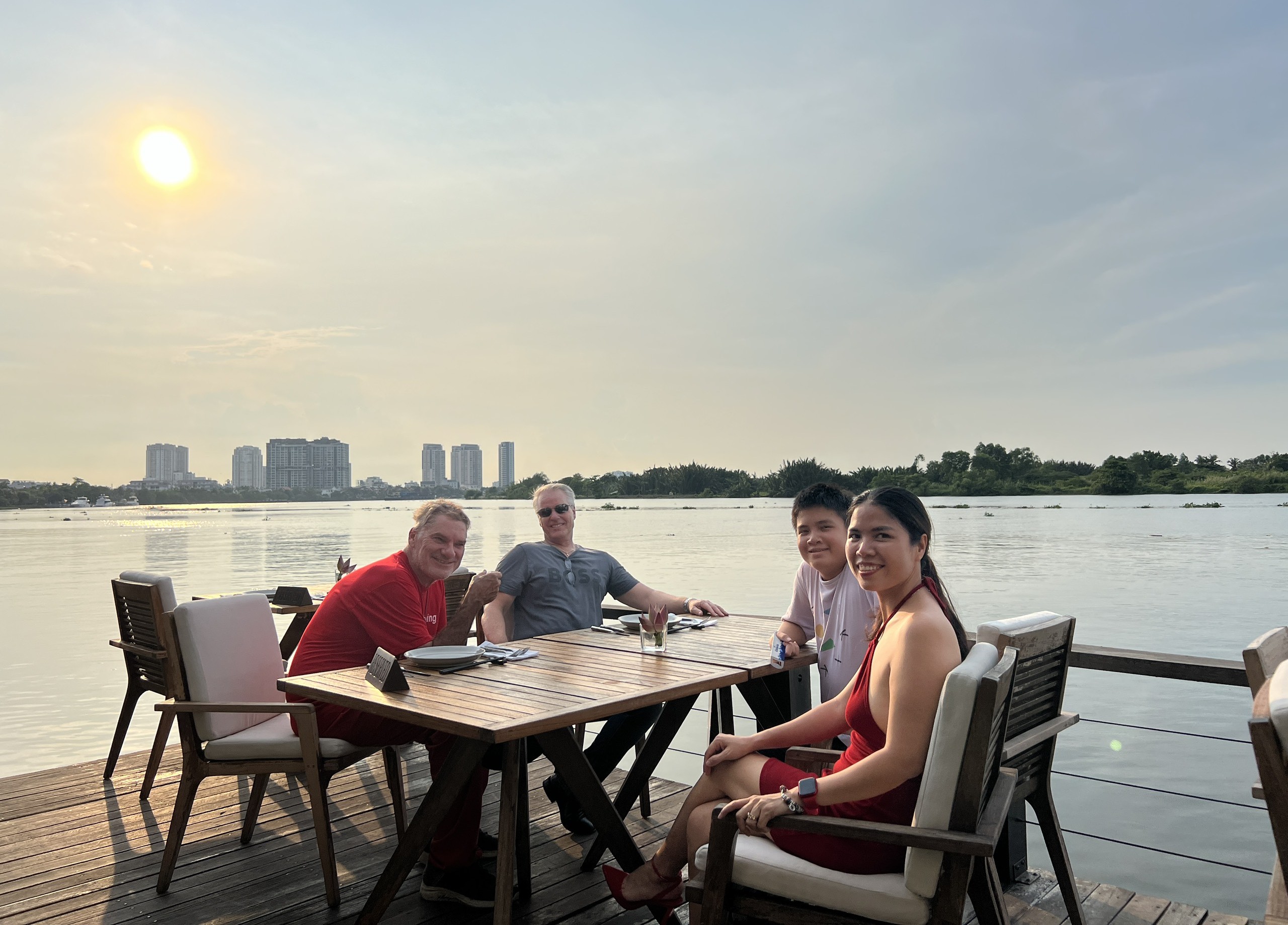 Gia đình bên Walter ở Quận 2